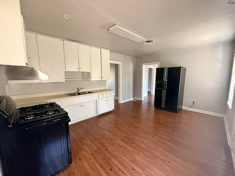 4709 Coronado Ave — Photo 5