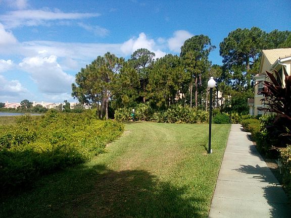 5th image of 114 SW Peacock Boulevard #8102