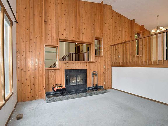 5th image of 3836 E 17th Ave