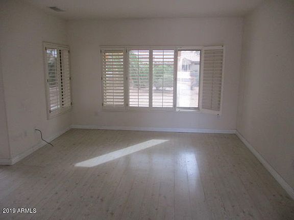 4th image of 16325 W Tierra Way