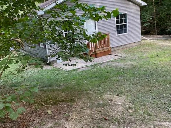 485 Green Valley Dr, Lebanon Junction, KY 40150