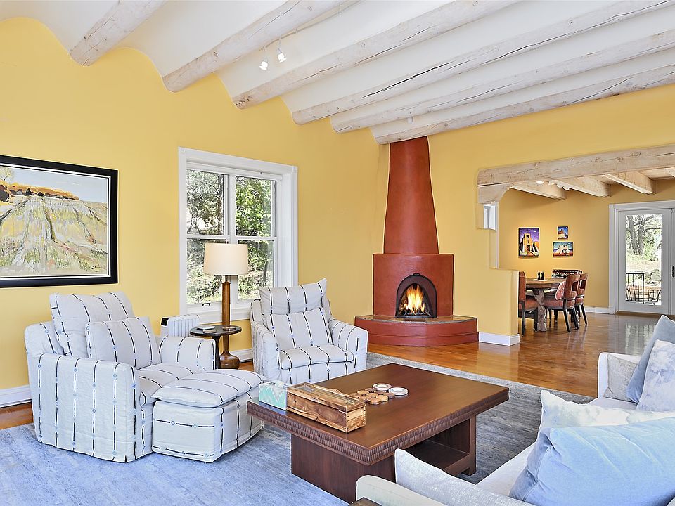 1st image of 1030 Camino San Acacio