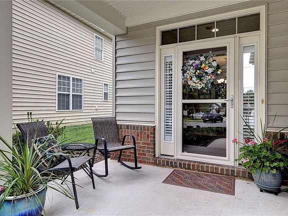 4th image of 6243 Thomas Paine Dr