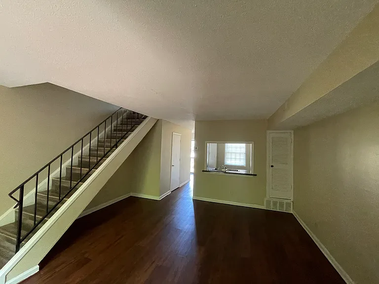 3751 Cambridge Station Dr — Photo 15