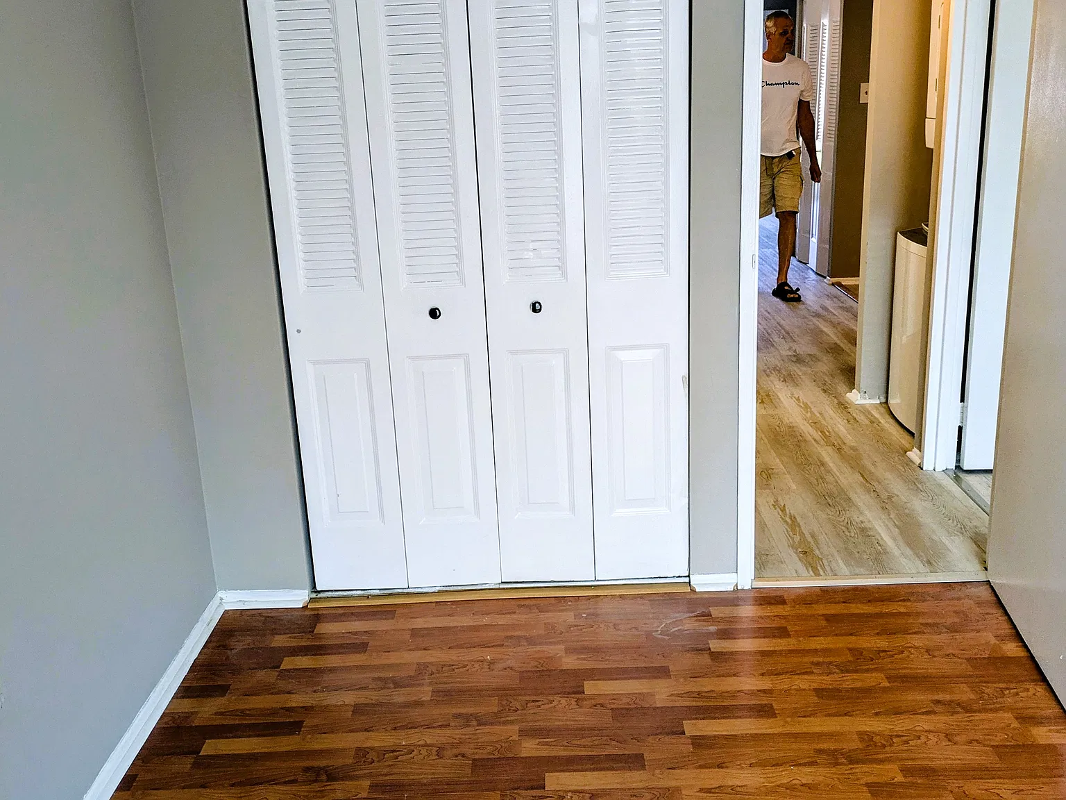 2 bed, 1000 sqft, $1,650 — Photo 4