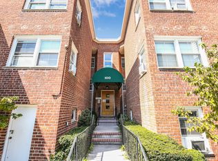 100 Theodore Fremd Ave #R-2A2, Rye, NY 10580