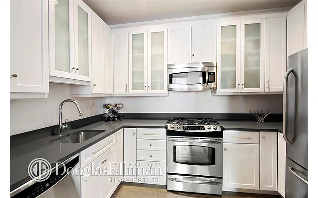 Sold by Douglas Elliman | media 3