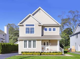 81 Jackson St, Fair Haven, NJ 07704