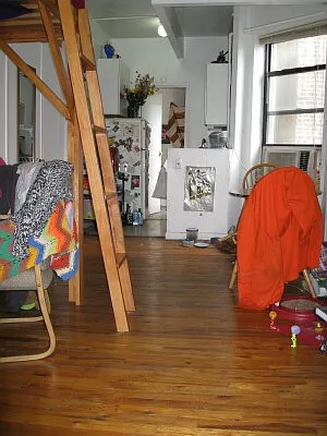 Rented by Tower Brokerage | media 50