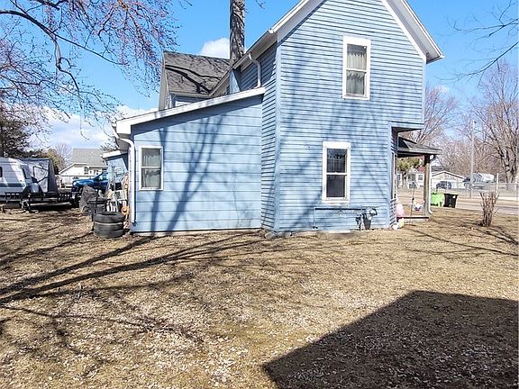 3rd image of 1112 Prospect Street #1-2