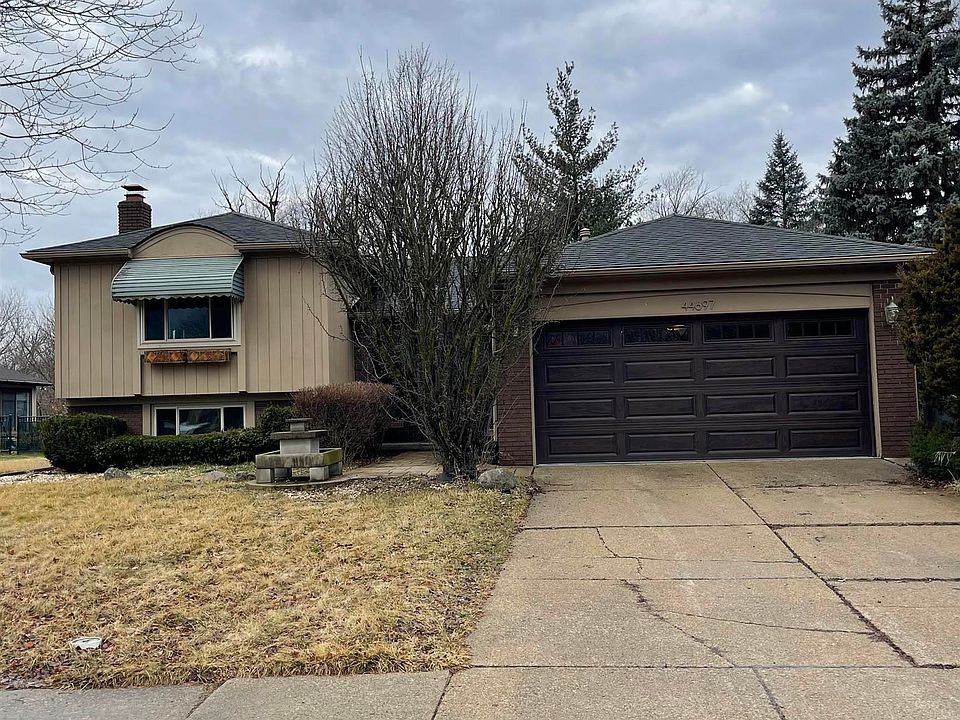 1st image of 44697 Rivergate Dr