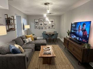 10140 Yonge St #5, Richmond Hill, ON L4C 1T6