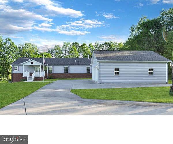 1st image of 76 Filly Ln