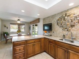 2002 Alexander Dr, Escondido, CA 92025