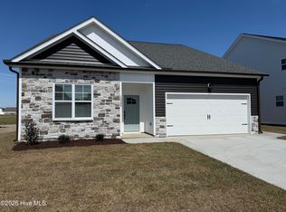 1025 Seven Iron Drive, Ayden, NC 28513