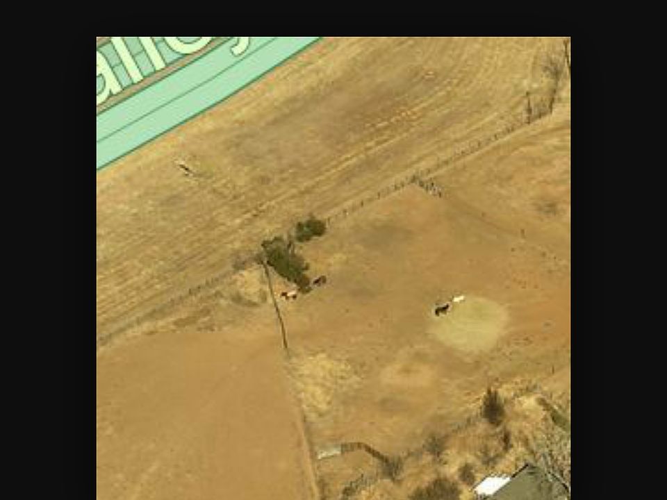 2nd image of 504 NW 24th Pl
