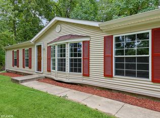 5 S Vine St, Hebron, IN 46341