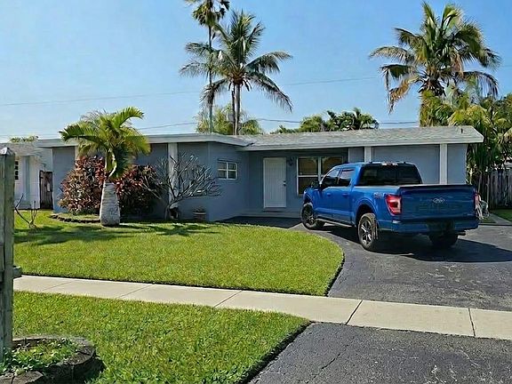 2nd image of 8381 NW 28th Place