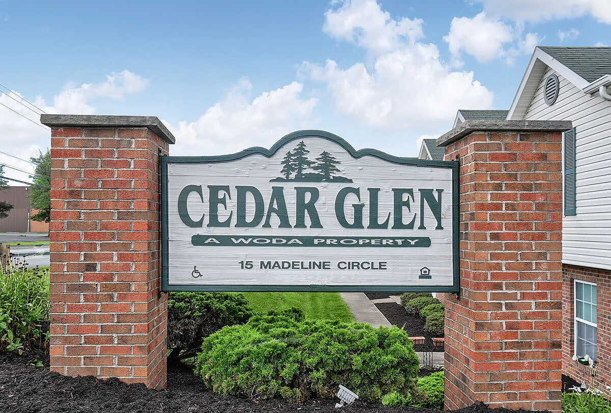Cedar Glen I — Photo 1