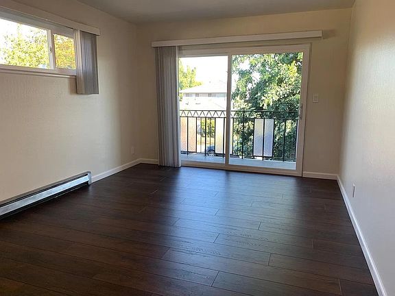 5th image of 849 Di Fiore Dr APT 1