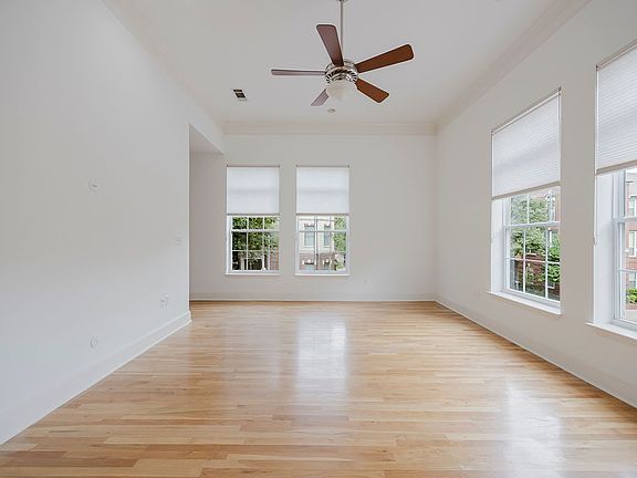 2nd floor living area w/ fireplace