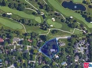 9731 Rockbrook Rd, Omaha, NE 68124