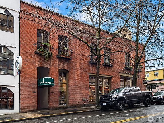 2nd image of 1507 Western Avenue #R201