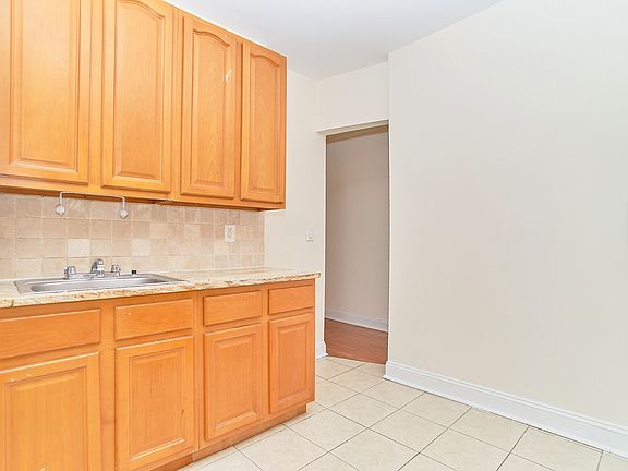 2nd image of 557 W 144th St APT 3C