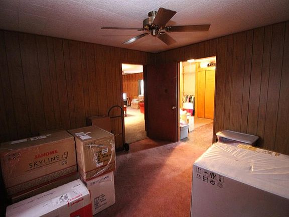 5th image of 544 Wagner Ave