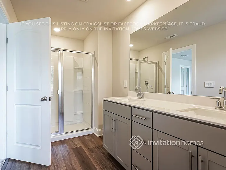 100 Maybrook Dr #1 — Photo 15