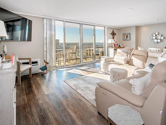 2nd image of 4800 Boardwalk APT 2107