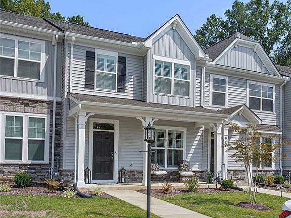 2nd image of 8268 Scott Commons Dr