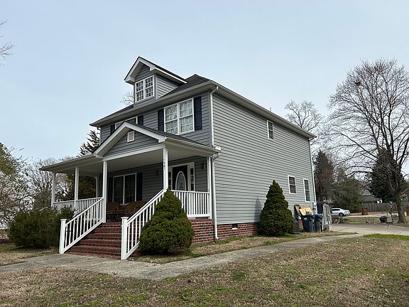 2nd image of 1501 Ernestine Ave