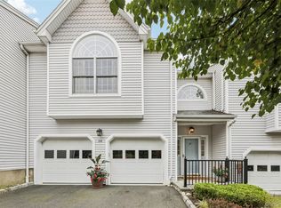 34 Forest Ridge Rd, Nyack, NY 10960