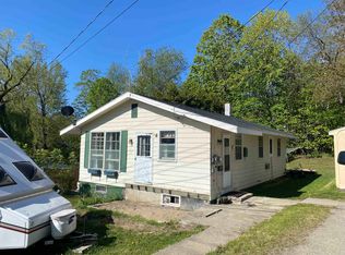 35 Maple St, Northumberland, NH 03582