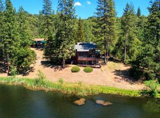 50723 Pineview Ct, Oakhurst, CA 93644