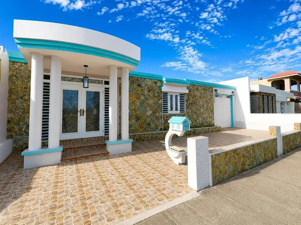 4205 Urb Villa Del Carmen Ave, Ponce, PR 00731