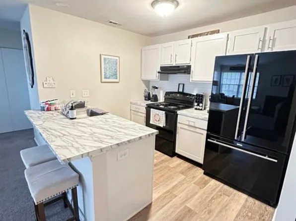 7 Chesapeake Dr #7, Absecon, NJ 08205
