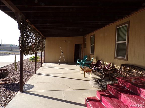 2nd image of 10121 S Carol Ct