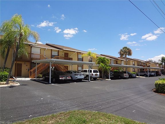 5th image of 521 SW 47th Ter APT 205