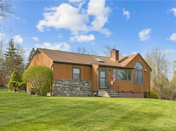 1 Crosby Road, Carmel, NY 10512