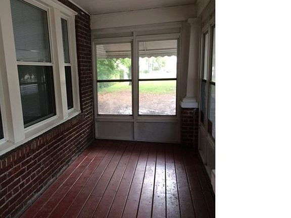 2nd image of 2414 Tidewater Dr