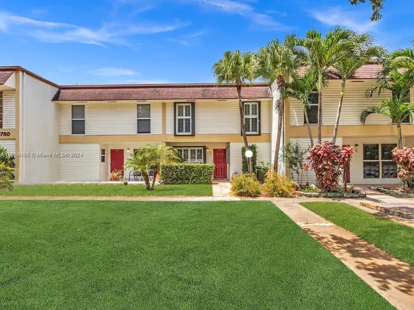 2750 N 34th Ave #9F, Hollywood, FL 33021