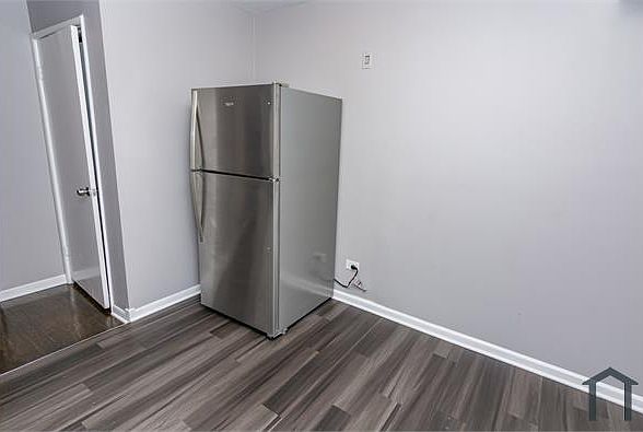 2nd image of 8223 S Exchange Ave #1