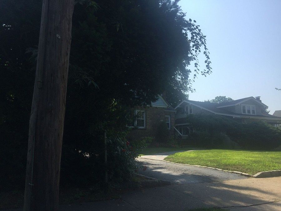 2nd image of 2515 Park Ave