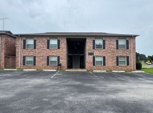 809 N Broad St #201, Chandler, TX 75758