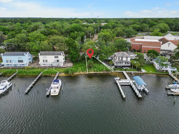 0 Bayshore Dr, Niceville, FL 32578