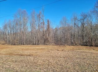 150 Happy Hollow Rd, Hohenwald, TN 38462