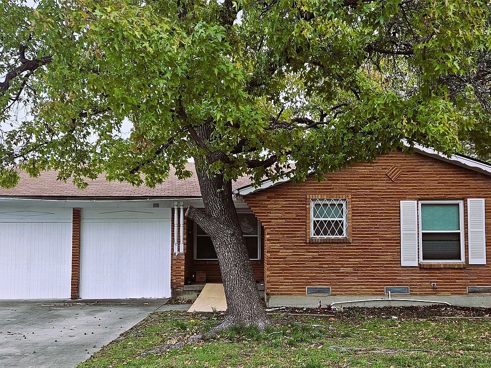 1st image of 101 Dover Dr