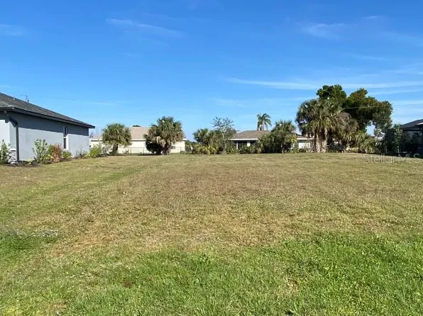 25252 Alcazar Dr #20, Punta Gorda, FL 33955